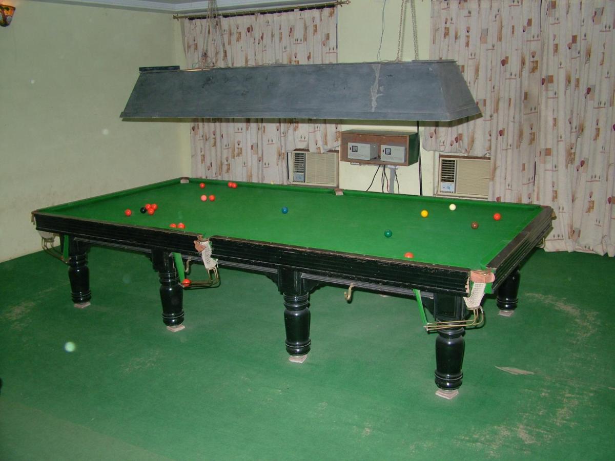 מלון Rāipur Vip'S Club מראה חיצוני תמונה